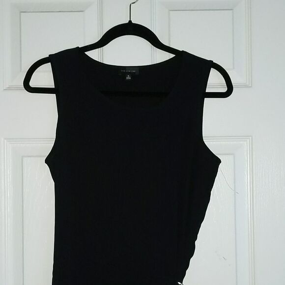 Limited black buckle sash sleeveless top Sz M - Picture 3 of 6